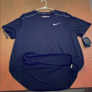 Nike Running Breathe Dri-Fit Technology
